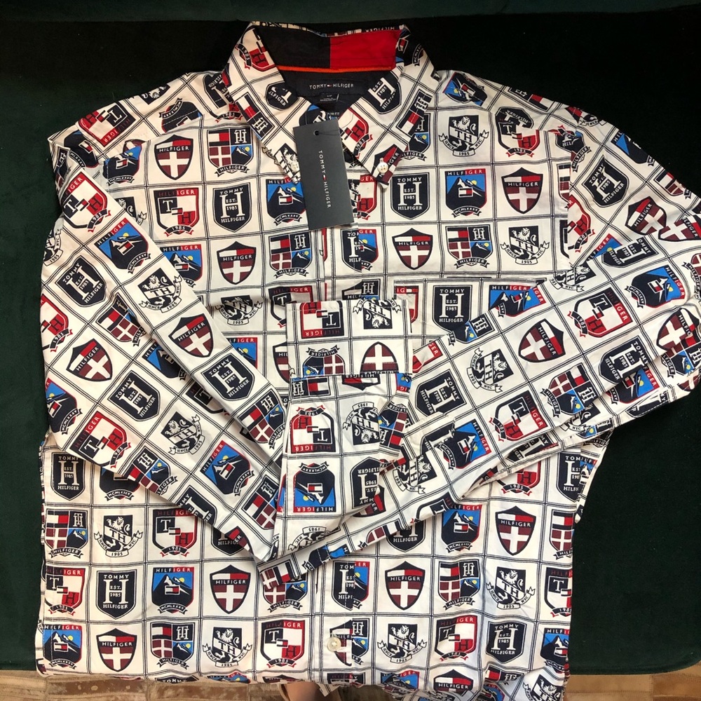 Tommy Hilfiger Custom Fit Men’s Shirt